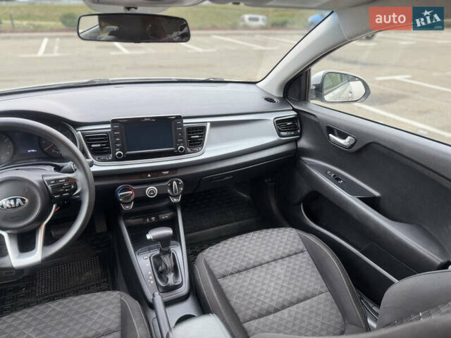 Серый Киа Рио, объемом двигателя 1.6 л и пробегом 65 тыс. км за 12800 $, фото 16 на Automoto.ua