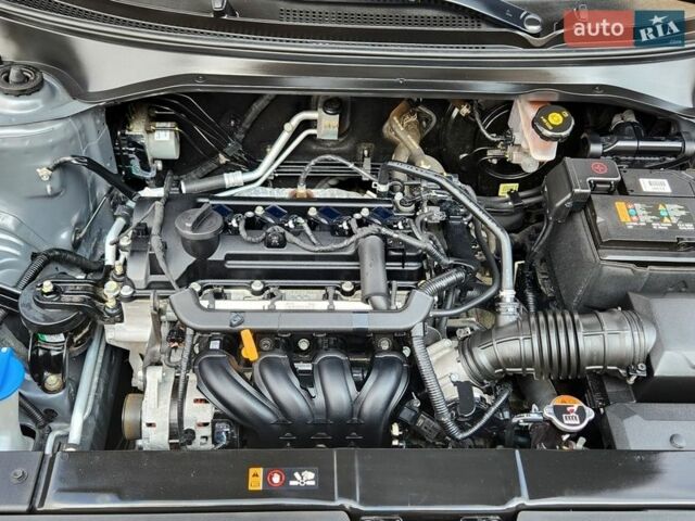 Сірий Кіа Ріо, об'ємом двигуна 1.37 л та пробігом 135 тис. км за 12999 $, фото 46 на Automoto.ua