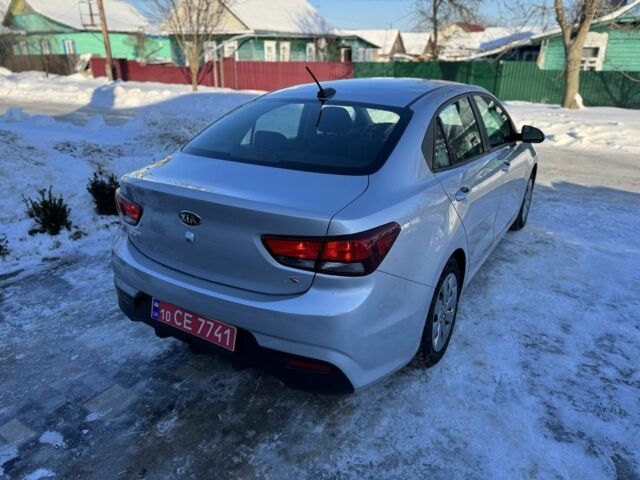 Сірий Кіа Ріо, об'ємом двигуна 1.6 л та пробігом 65 тис. км за 12700 $, фото 3 на Automoto.ua