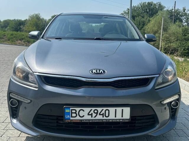 Сірий Кіа Ріо, об'ємом двигуна 1.59 л та пробігом 110 тис. км за 12550 $, фото 5 на Automoto.ua