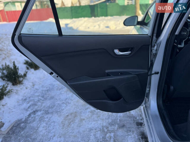 Серый Киа Рио, объемом двигателя 1.59 л и пробегом 65 тыс. км за 12700 $, фото 37 на Automoto.ua