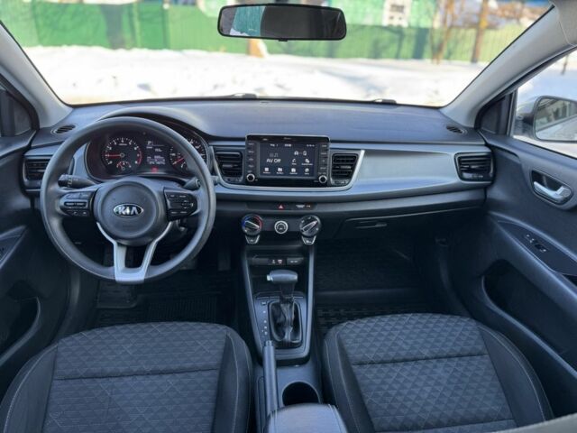 Сірий Кіа Ріо, об'ємом двигуна 1.6 л та пробігом 65 тис. км за 12700 $, фото 10 на Automoto.ua