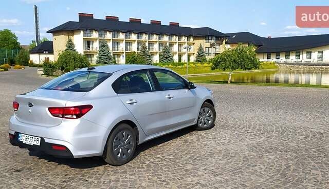Серый Киа Рио, объемом двигателя 1.6 л и пробегом 8 тыс. км за 14500 $, фото 17 на Automoto.ua