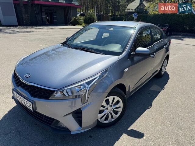 Серый Киа Рио, объемом двигателя 1.37 л и пробегом 81 тыс. км за 13500 $, фото 3 на Automoto.ua