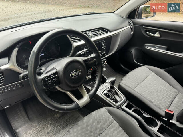 Серый Киа Рио, объемом двигателя 1.37 л и пробегом 67 тыс. км за 13800 $, фото 26 на Automoto.ua