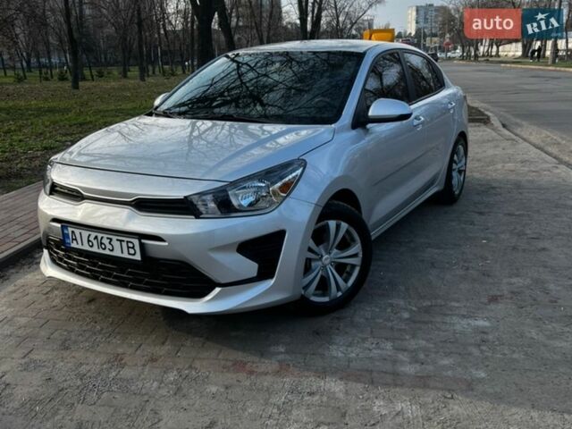 Серый Киа Рио, объемом двигателя 1.59 л и пробегом 109 тыс. км за 12200 $, фото 1 на Automoto.ua