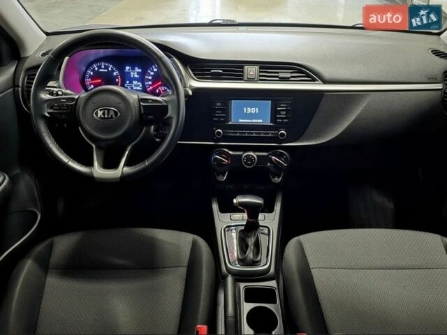 Серый Киа Рио, объемом двигателя 1.37 л и пробегом 60 тыс. км за 13800 $, фото 10 на Automoto.ua