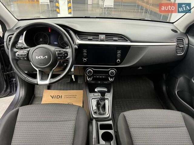 Сірий Кіа Ріо, об'ємом двигуна 1.6 л та пробігом 41 тис. км за 16484 $, фото 8 на Automoto.ua