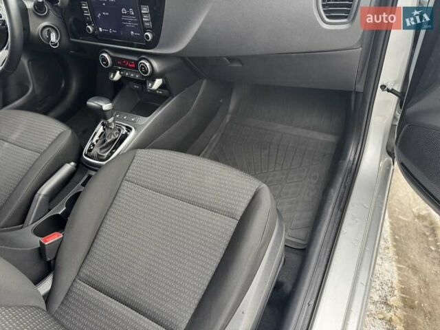 Серый Киа Рио, объемом двигателя 1.59 л и пробегом 78 тыс. км за 13800 $, фото 8 на Automoto.ua