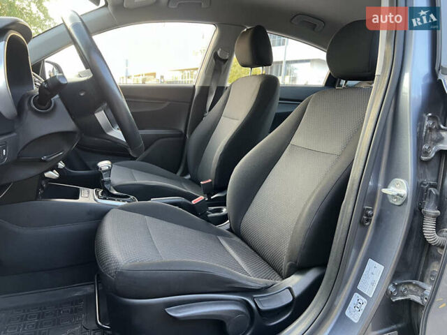 Серый Киа Рио, объемом двигателя 1.37 л и пробегом 87 тыс. км за 13500 $, фото 31 на Automoto.ua