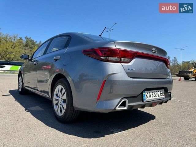 Серый Киа Рио, объемом двигателя 1.37 л и пробегом 81 тыс. км за 13500 $, фото 9 на Automoto.ua