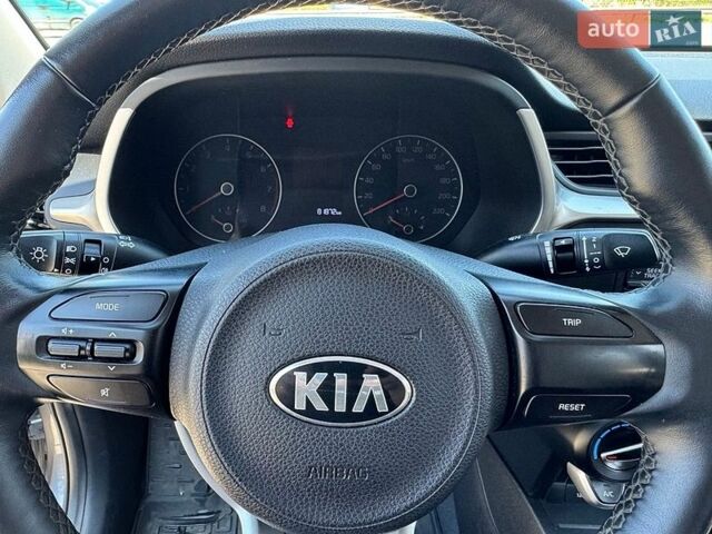 Серый Киа Рио, объемом двигателя 1.37 л и пробегом 81 тыс. км за 13500 $, фото 25 на Automoto.ua