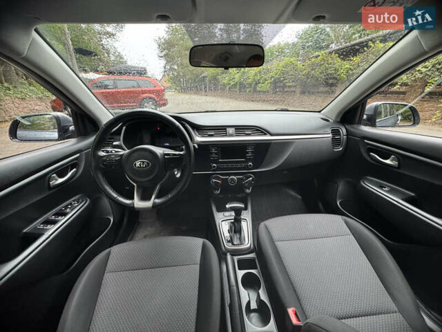 Серый Киа Рио, объемом двигателя 1.37 л и пробегом 67 тыс. км за 13800 $, фото 28 на Automoto.ua