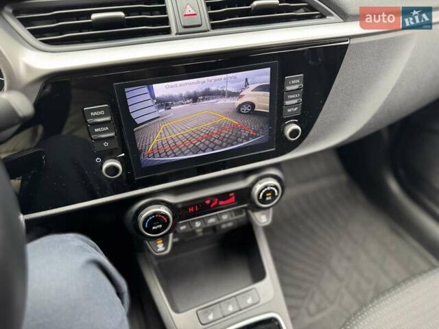 Серый Киа Рио, объемом двигателя 1.59 л и пробегом 78 тыс. км за 13800 $, фото 7 на Automoto.ua