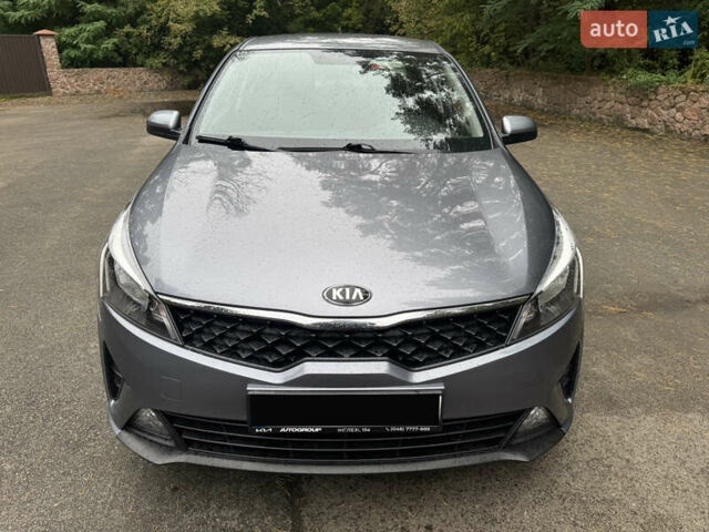 Серый Киа Рио, объемом двигателя 1.37 л и пробегом 67 тыс. км за 13800 $, фото 6 на Automoto.ua