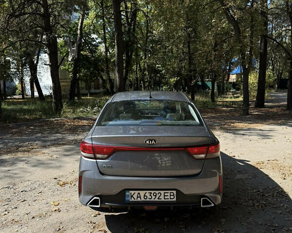 Серый Киа Рио, объемом двигателя 1.37 л и пробегом 78 тыс. км за 13600 $, фото 5 на Automoto.ua