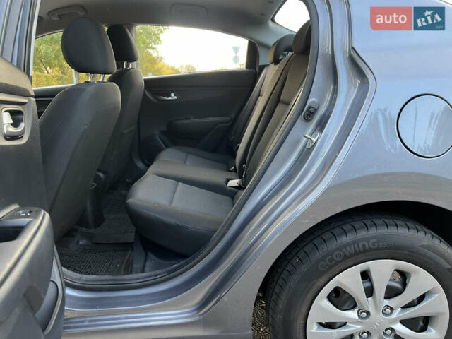Серый Киа Рио, объемом двигателя 1.37 л и пробегом 87 тыс. км за 13500 $, фото 40 на Automoto.ua
