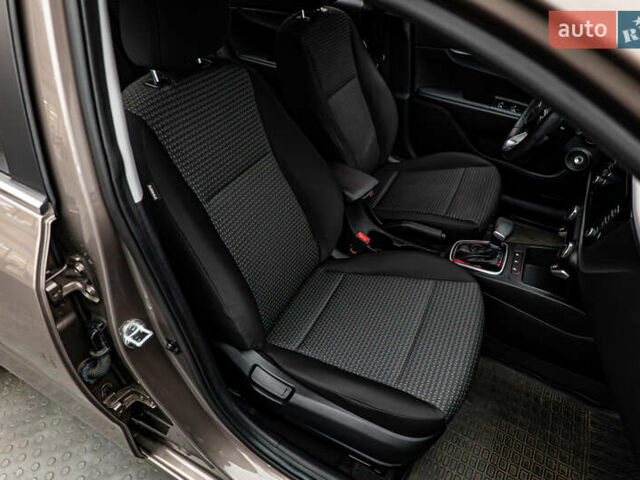 Серый Киа Рио, объемом двигателя 1.6 л и пробегом 27 тыс. км за 15859 $, фото 18 на Automoto.ua