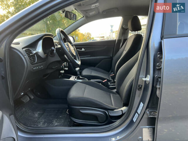 Серый Киа Рио, объемом двигателя 1.37 л и пробегом 87 тыс. км за 13500 $, фото 30 на Automoto.ua