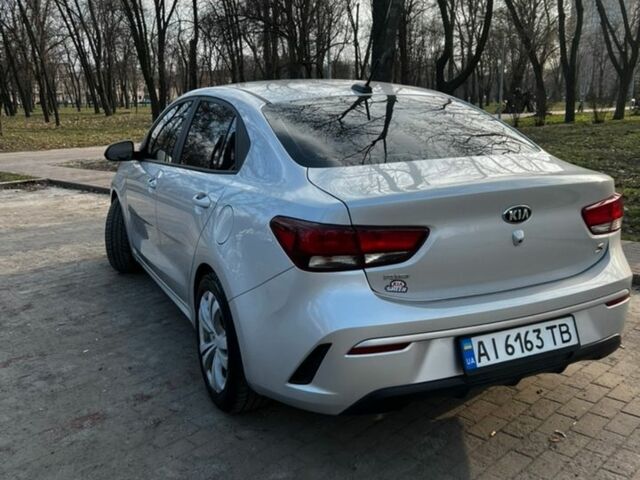 Серый Киа Рио, объемом двигателя 1.59 л и пробегом 109 тыс. км за 11800 $, фото 5 на Automoto.ua
