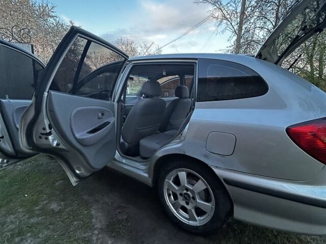 Серый Киа Рио, объемом двигателя 1.5 л и пробегом 173 тыс. км за 2600 $, фото 13 на Automoto.ua