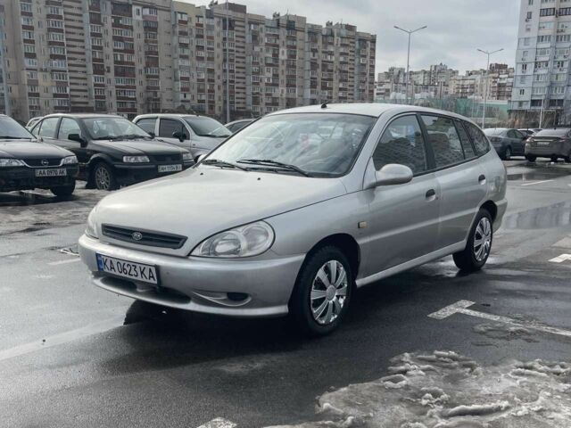 Сірий Кіа Ріо, об'ємом двигуна 1.5 л та пробігом 251 тис. км за 1800 $, фото 2 на Automoto.ua
