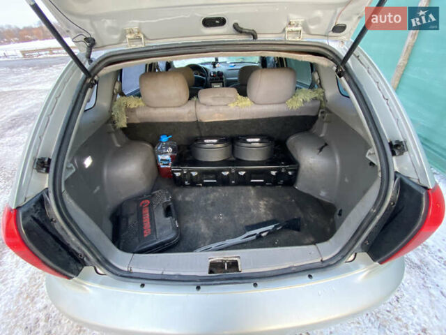 Сірий Кіа Ріо, об'ємом двигуна 1.5 л та пробігом 293 тис. км за 2500 $, фото 10 на Automoto.ua