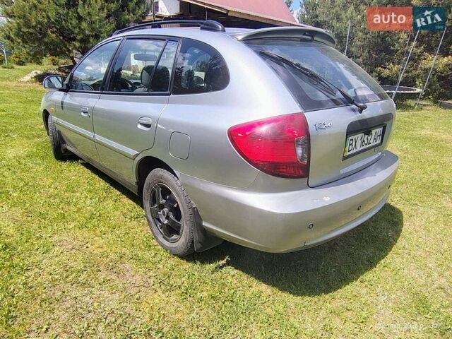 Серый Киа Рио, объемом двигателя 1.5 л и пробегом 245 тыс. км за 2400 $, фото 4 на Automoto.ua