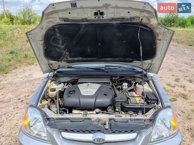 Серый Киа Рио, объемом двигателя 1.5 л и пробегом 245 тыс. км за 2400 $, фото 5 на Automoto.ua