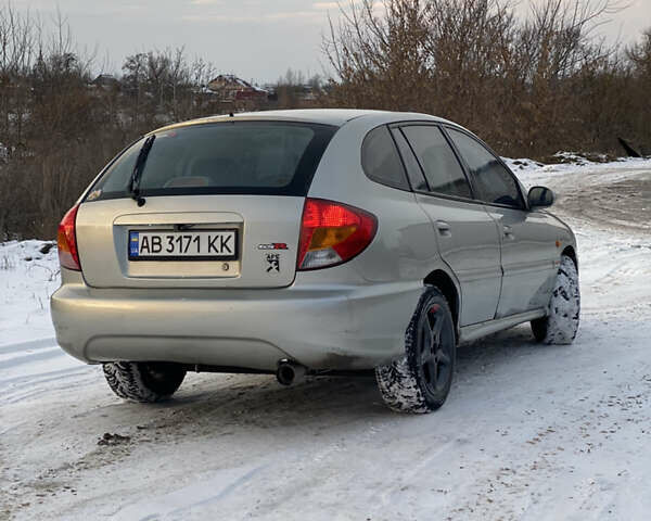Сірий Кіа Ріо, об'ємом двигуна 1.5 л та пробігом 293 тис. км за 2500 $, фото 2 на Automoto.ua