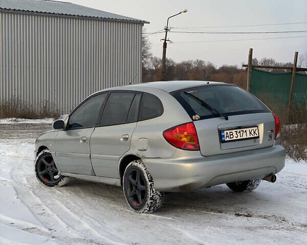 Сірий Кіа Ріо, об'ємом двигуна 1.5 л та пробігом 293 тис. км за 2500 $, фото 3 на Automoto.ua