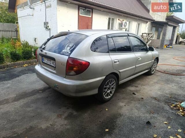 Кіа Ріо 2002 у Мироновке на Automoto.ua Сірий Кіа Ріо, об'ємом двигуна 1.49 л та пробігом 235 тис. км за 2500 $, фото 4 на Automoto.ua