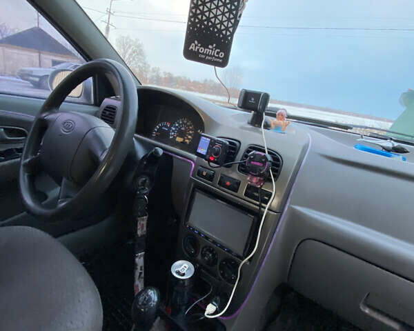 Сірий Кіа Ріо, об'ємом двигуна 1.5 л та пробігом 293 тис. км за 2500 $, фото 11 на Automoto.ua