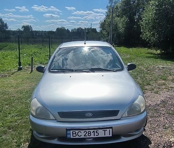 Сірий Кіа Ріо, об'ємом двигуна 1.3 л та пробігом 270 тис. км за 2203 $, фото 1 на Automoto.ua