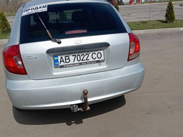 Серый Киа Рио, объемом двигателя 1.3 л и пробегом 230 тыс. км за 2700 $, фото 5 на Automoto.ua