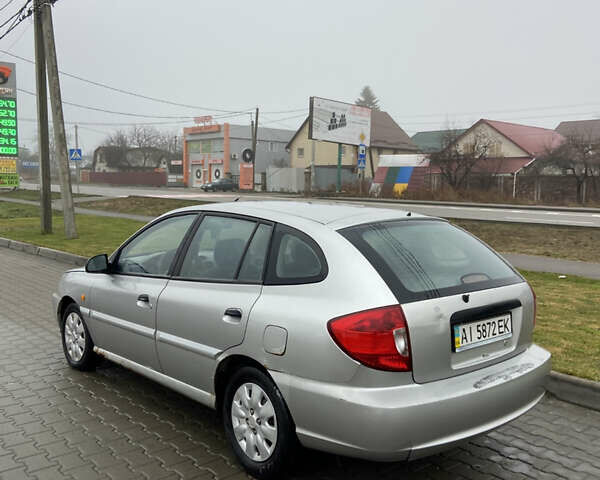 Серый Киа Рио, объемом двигателя 1.34 л и пробегом 470 тыс. км за 2500 $, фото 2 на Automoto.ua