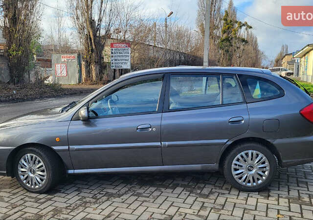 Сірий Кіа Ріо, об'ємом двигуна 1.49 л та пробігом 236 тис. км за 3300 $, фото 2 на Automoto.ua