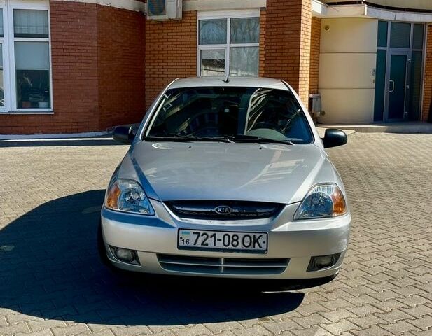 Сірий Кіа Ріо, об'ємом двигуна 1.3 л та пробігом 188 тис. км за 3099 $, фото 7 на Automoto.ua