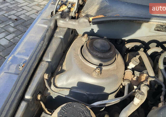 Сірий Кіа Ріо, об'ємом двигуна 1.49 л та пробігом 236 тис. км за 3300 $, фото 26 на Automoto.ua