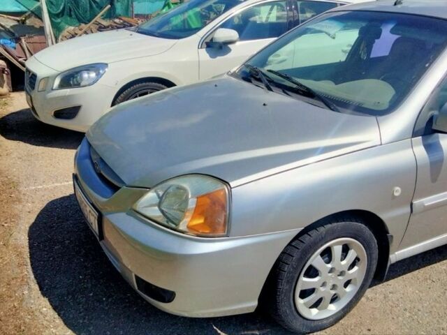 Сірий Кіа Ріо, об'ємом двигуна 1.3 л та пробігом 280 тис. км за 2100 $, фото 6 на Automoto.ua