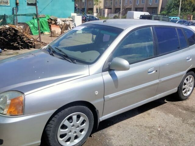 Сірий Кіа Ріо, об'ємом двигуна 1.3 л та пробігом 280 тис. км за 2100 $, фото 3 на Automoto.ua
