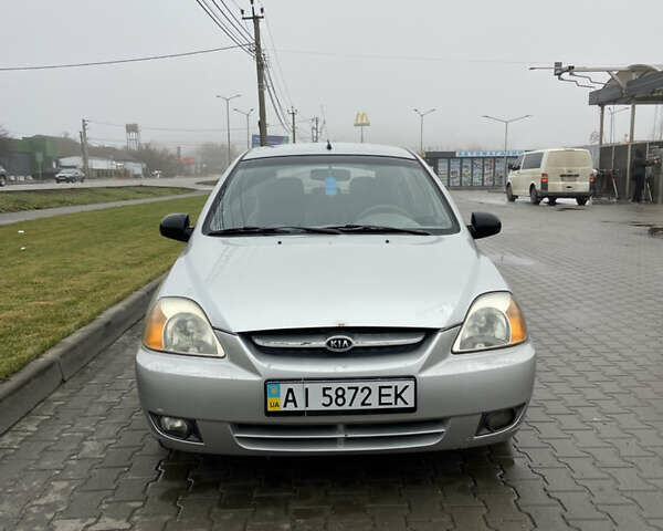 Серый Киа Рио, объемом двигателя 1.34 л и пробегом 470 тыс. км за 2500 $, фото 4 на Automoto.ua
