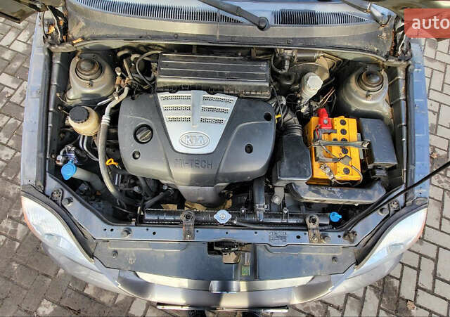 Сірий Кіа Ріо, об'ємом двигуна 1.49 л та пробігом 236 тис. км за 3300 $, фото 25 на Automoto.ua