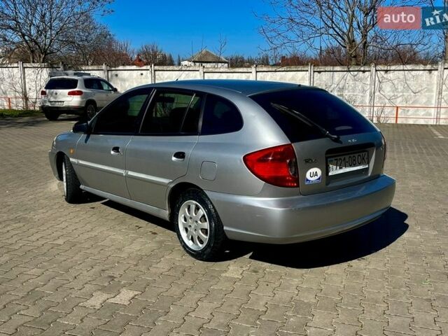 Серый Киа Рио, объемом двигателя 1.3 л и пробегом 188 тыс. км за 2699 $, фото 2 на Automoto.ua