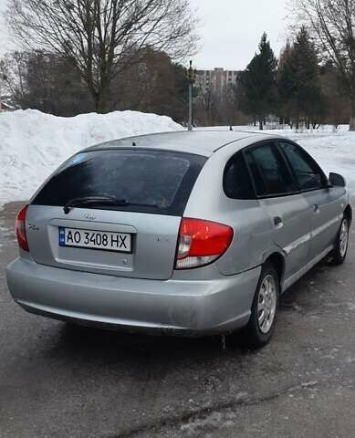 Серый Киа Рио, объемом двигателя 1.34 л и пробегом 145 тыс. км за 2300 $, фото 6 на Automoto.ua