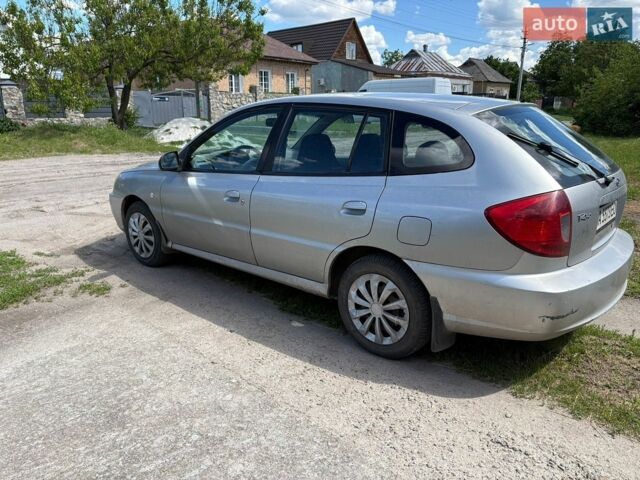 Серый Киа Рио, объемом двигателя 1.3 л и пробегом 181 тыс. км за 2200 $, фото 1 на Automoto.ua