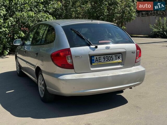 Серый Киа Рио, объемом двигателя 1.34 л и пробегом 209 тыс. км за 3300 $, фото 10 на Automoto.ua