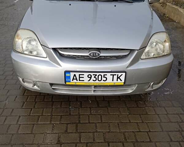 Серый Киа Рио, объемом двигателя 1.3 л и пробегом 205 тыс. км за 3000 $, фото 6 на Automoto.ua