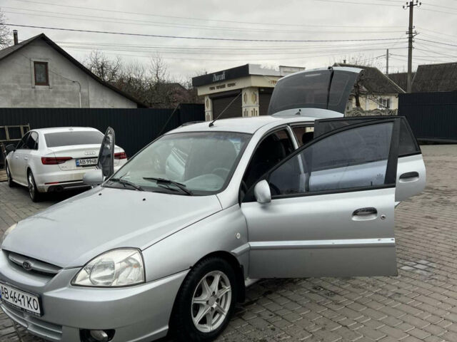 Сірий Кіа Ріо, об'ємом двигуна 1.49 л та пробігом 300 тис. км за 2500 $, фото 3 на Automoto.ua