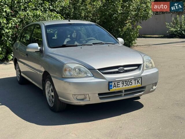 Серый Киа Рио, объемом двигателя 1.34 л и пробегом 209 тыс. км за 3300 $, фото 6 на Automoto.ua